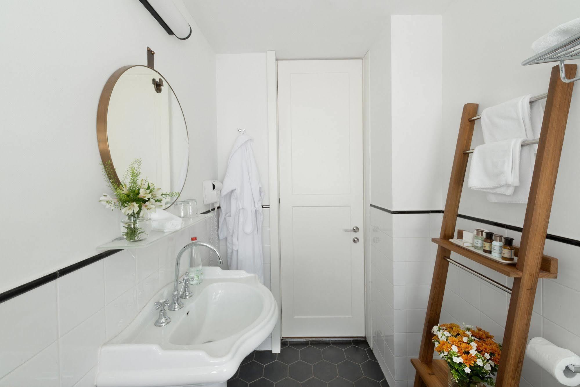 Lily & Bloom Boutique Hotel Tel Aviv Eksteriør bilde